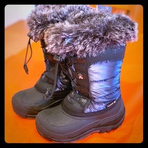 Kamik Kids snow / ski boots